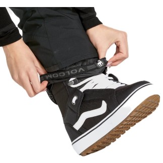 PETO NIEVE VOLCOM H1352501_BLK_F_1188x1584_crop_center 05