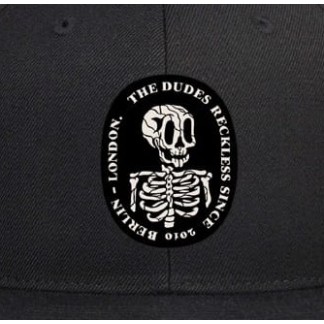 THE DUDES GORRA RECKLESS STRUCTURE BLACK DETALLE