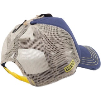 VON-DUCH-gorrasdic2-38_50c2bc7d-87b1-4553-bbb6-9997cd0b0481_840x1121