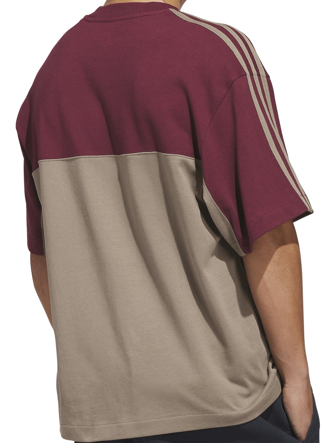 camisetas-adidas-KS4333_4_APPAREL_On Model_Standard View_white-02